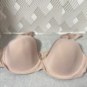 Bali women’s Beige Bra size 42D taupe color with underwire support soft